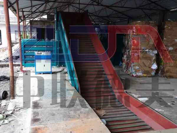 120噸廢紙打包機