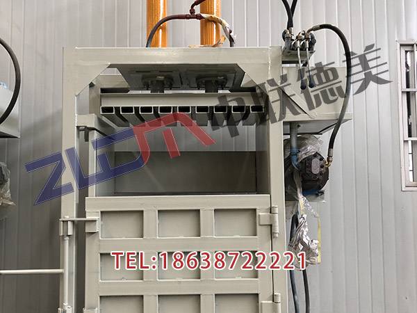 重慶臥式半自動廢紙打包機尺寸標準